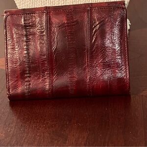 Elegant Genuine Eel Skin Wallet